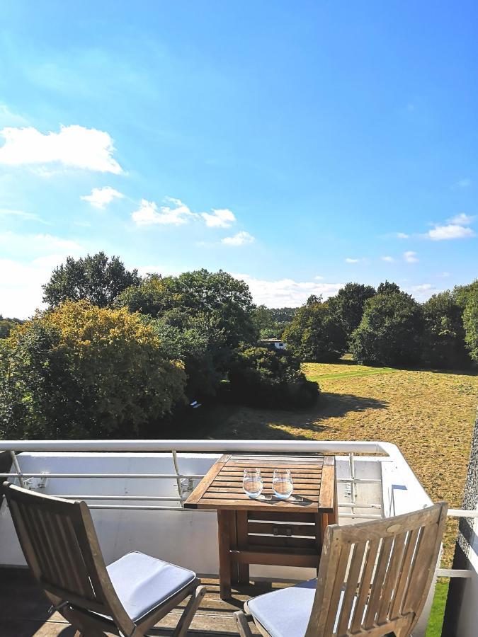 Sunny Seaside Apartment Kiel Exterior photo